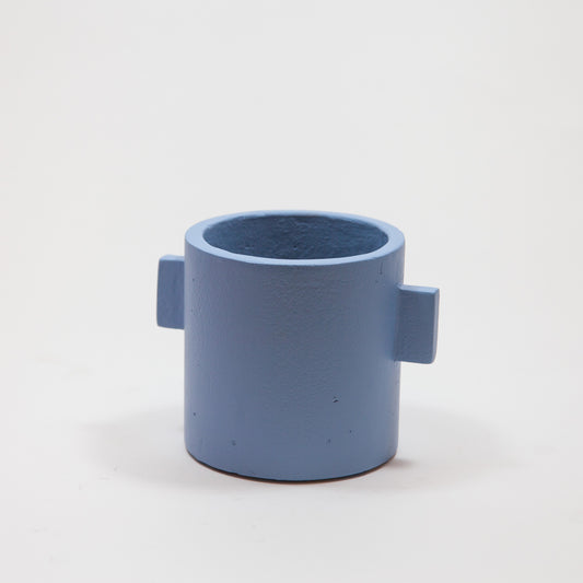 Blumentopf hellblau