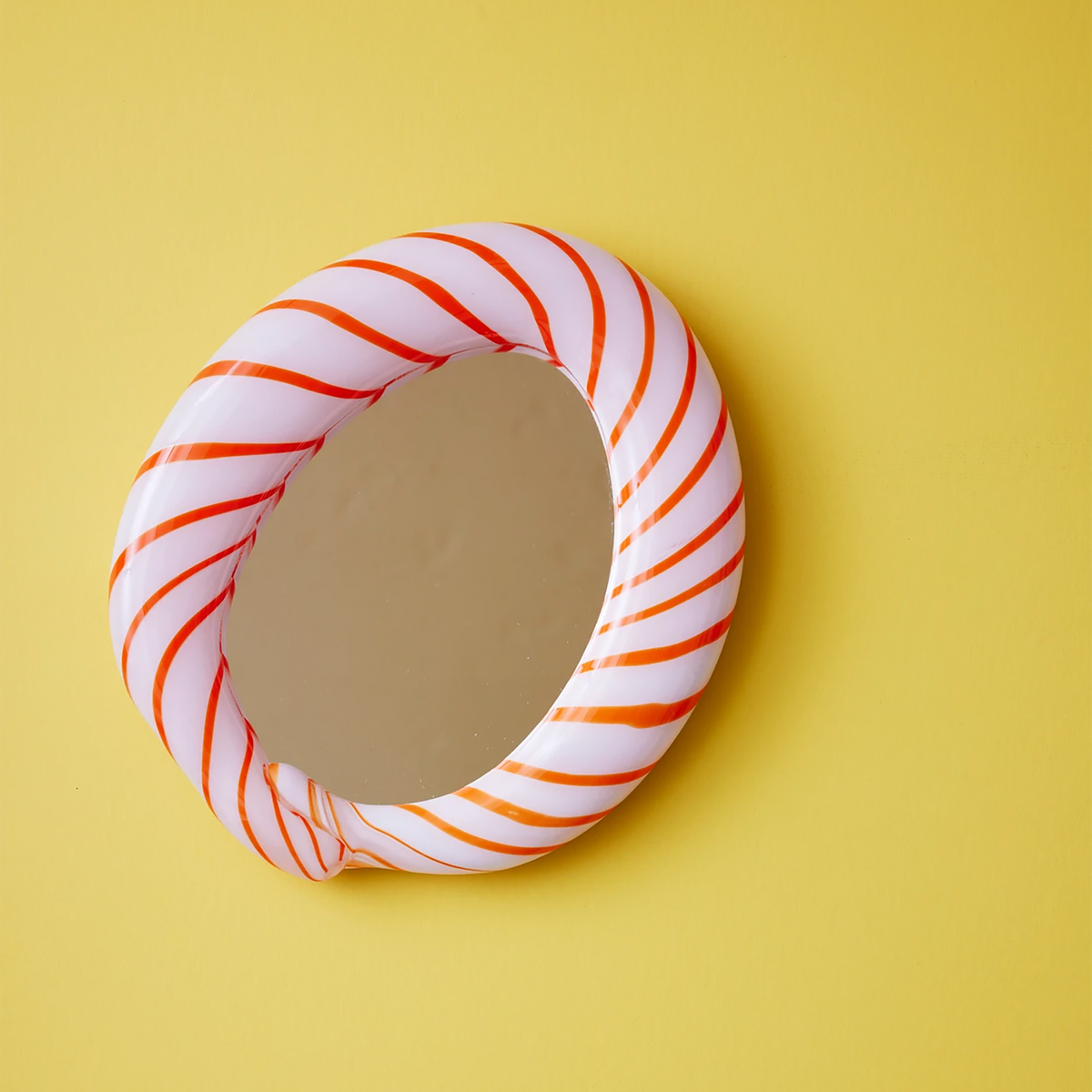 Candy Spiegel rot – Studio Berg