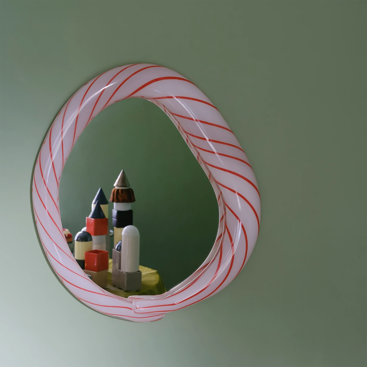 Candy Spiegel rot – Studio Berg