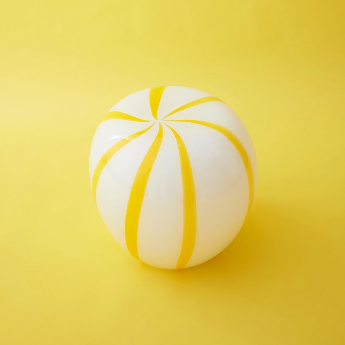 Candy Beistelltisch gelb – Studio Berg