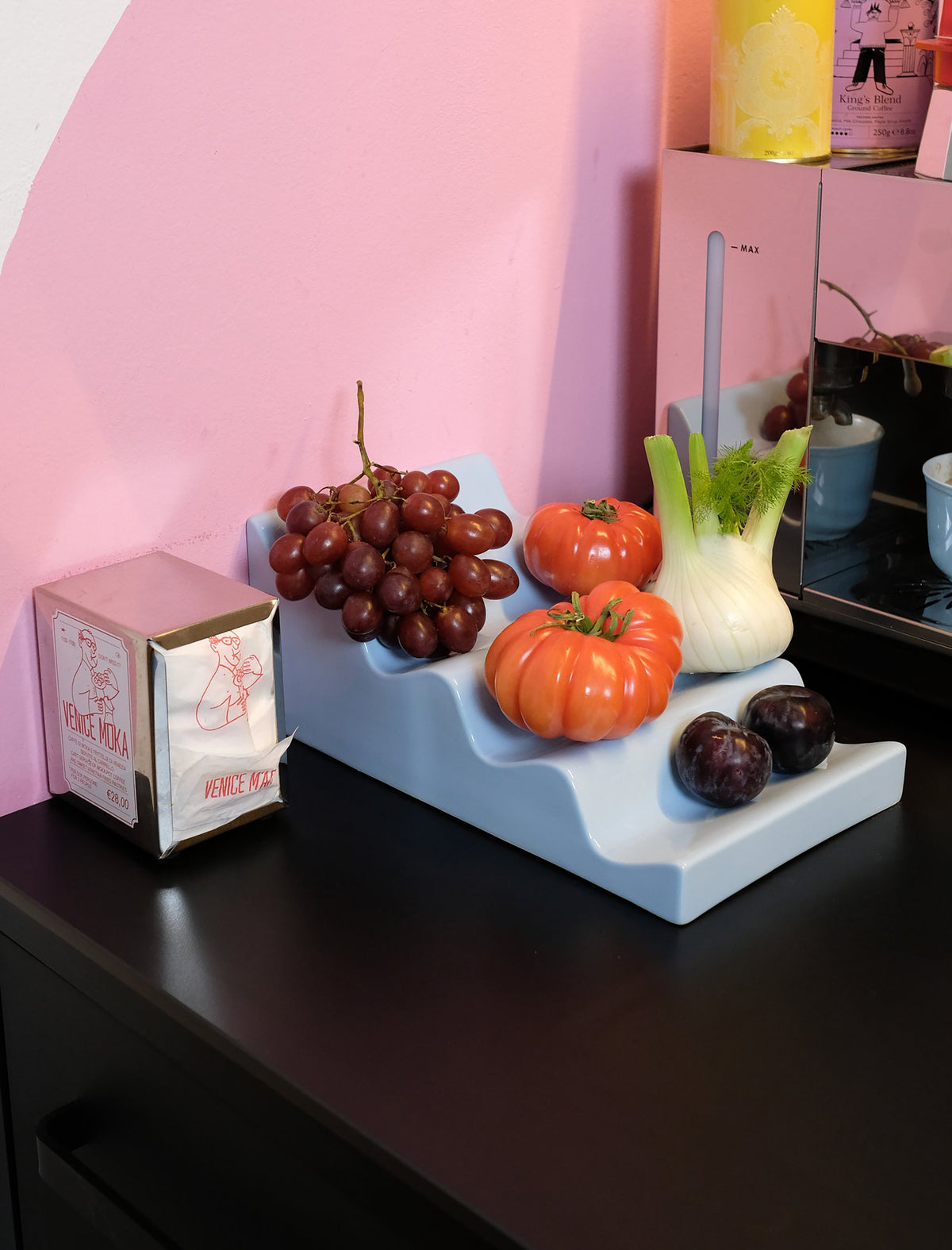 Cascade Obststand – The Form Follows