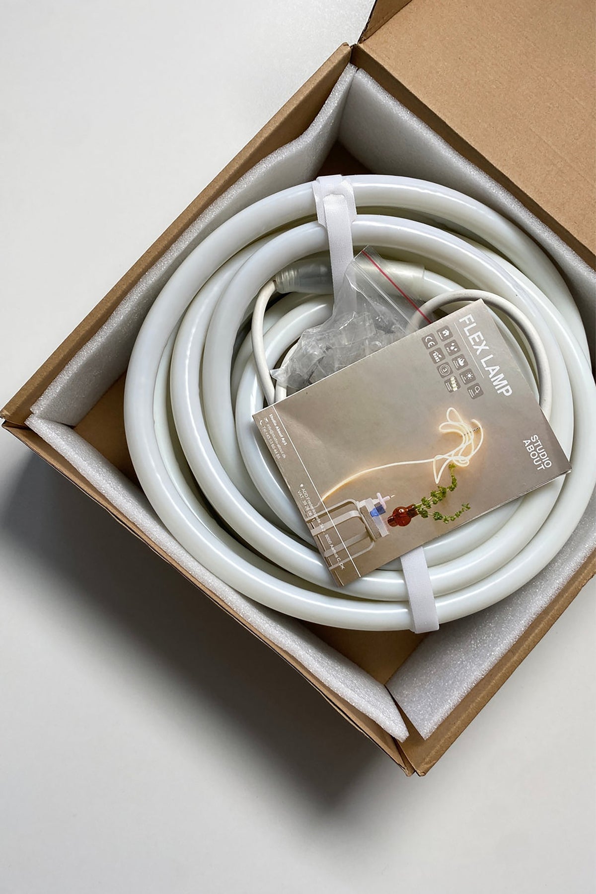 Flextube Lichtschlauch rot  – Studio About