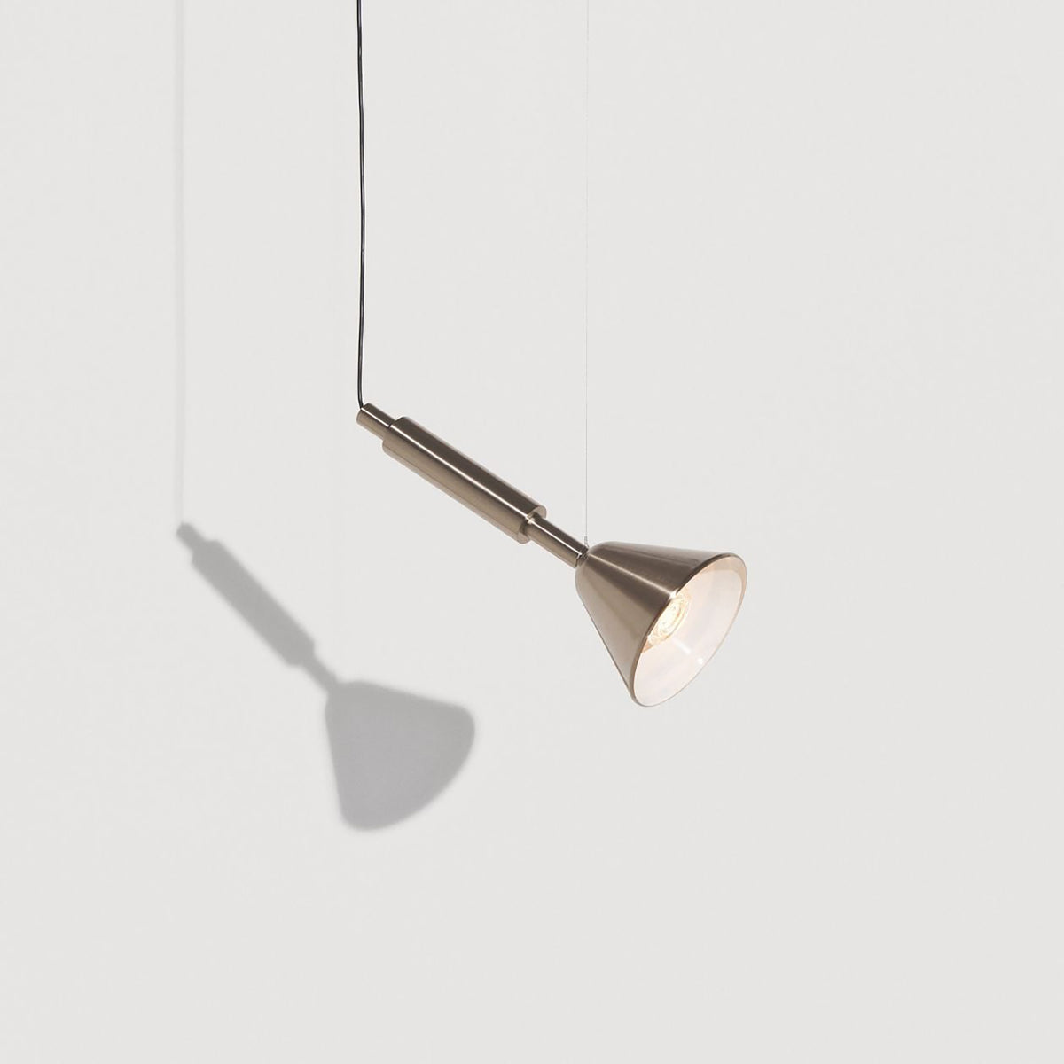 Pyl Pendelleuchte klein – Petite Friture