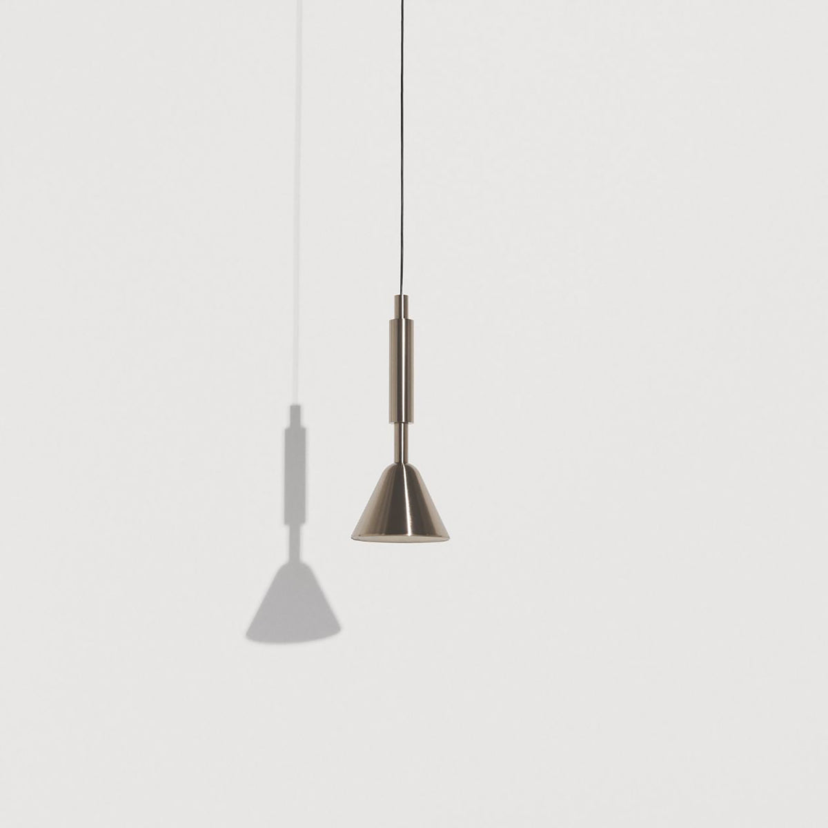 Pyl Pendelleuchte klein – Petite Friture
