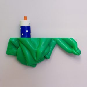 Plastic Mine Regal in Grün aus Plastik, Plastik wiederverwenden, außergewöhnliches Design im Amazing Crocodile Design Store Berlin
